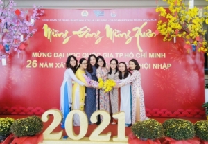 Mừng đảng, mừng xuân năm 2021